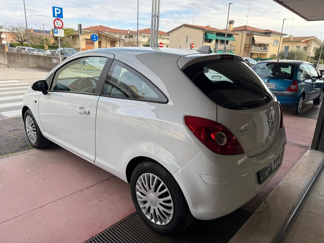 Opel Corsa 1.0 12V 3 porte Edition