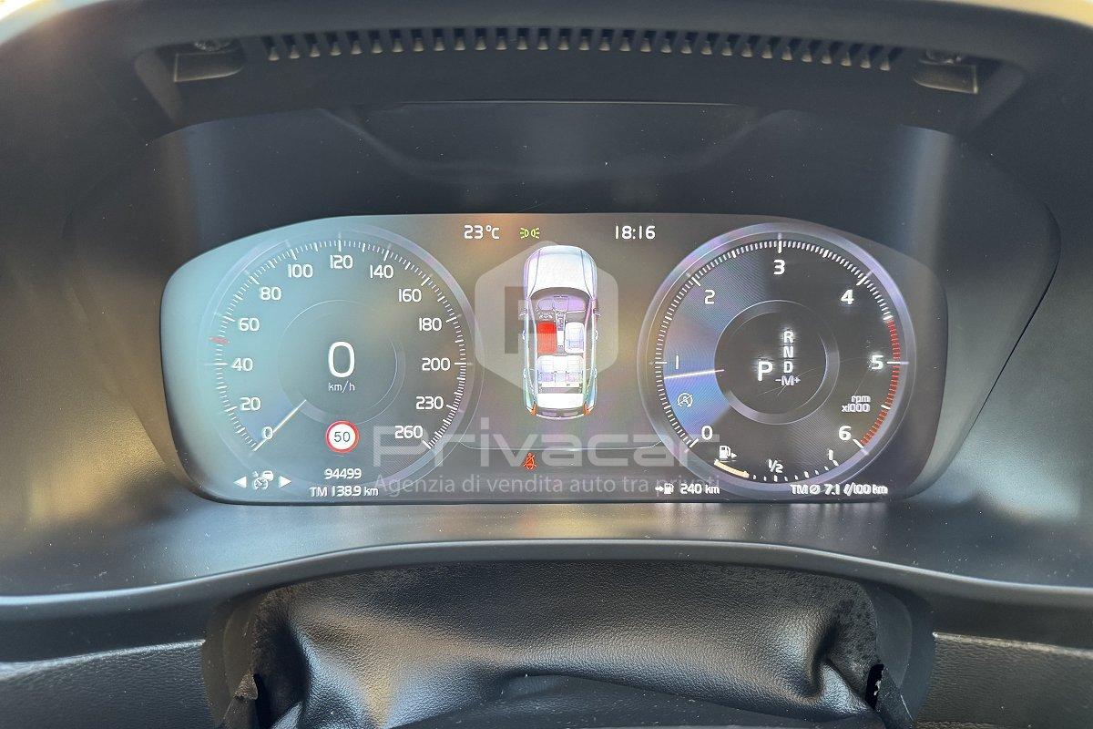 VOLVO XC40 D3 Geartronic R-design