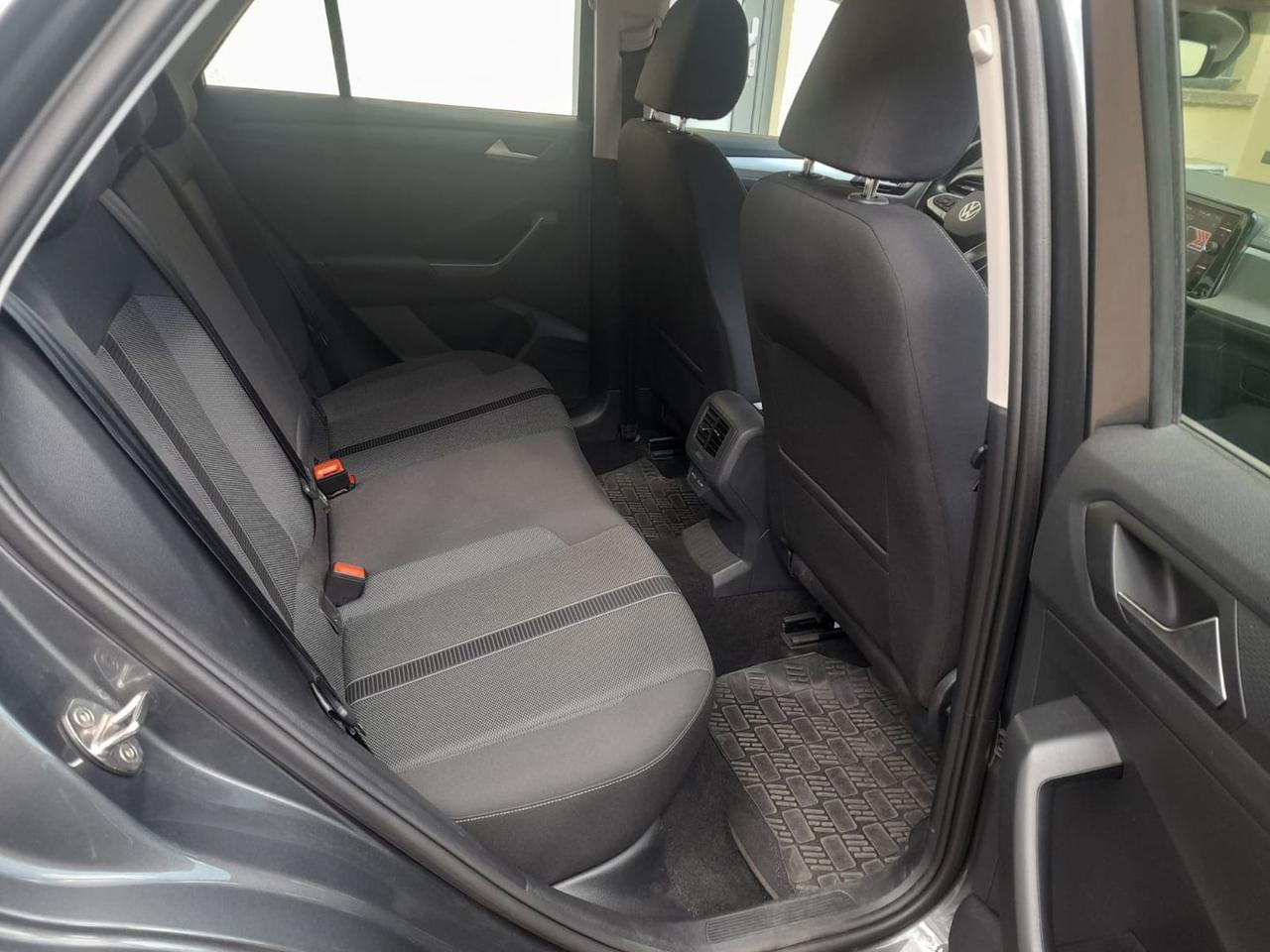 Volkswagen T-Roc 2.0 TDI Life #6646