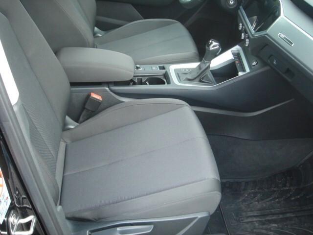 Audi Q3 2.0 TDI 150 CV S-tronic Business