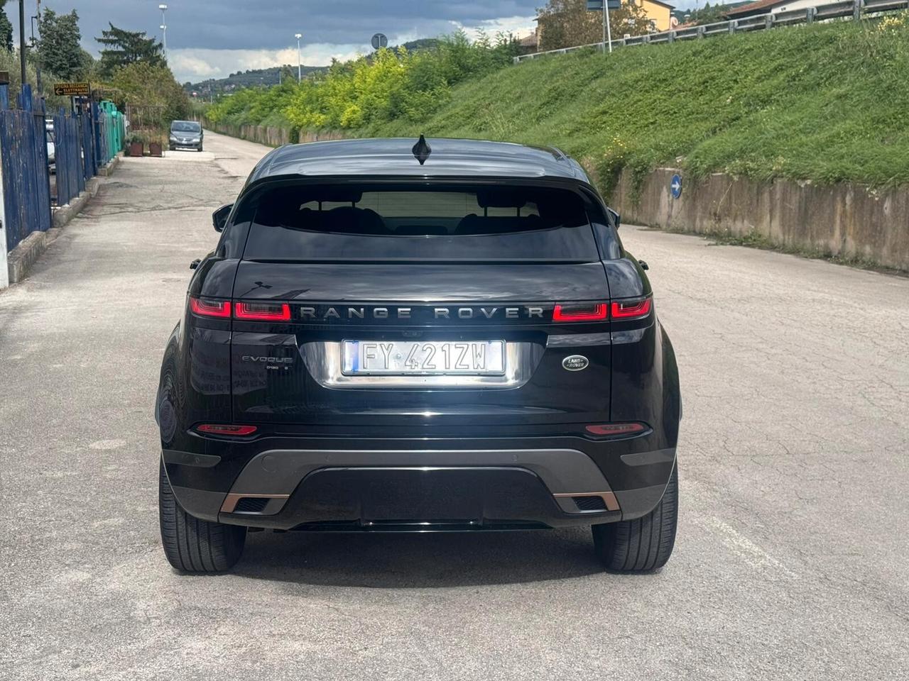 Land Rover Range Evoque 2.0D I4-L.Flw 150CV AWD Auto R-Dynamic SE