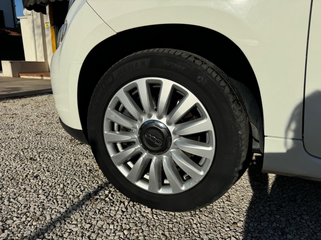 Fiat 500L LIVING 1.6 MJT 120cv Lounge UniProp