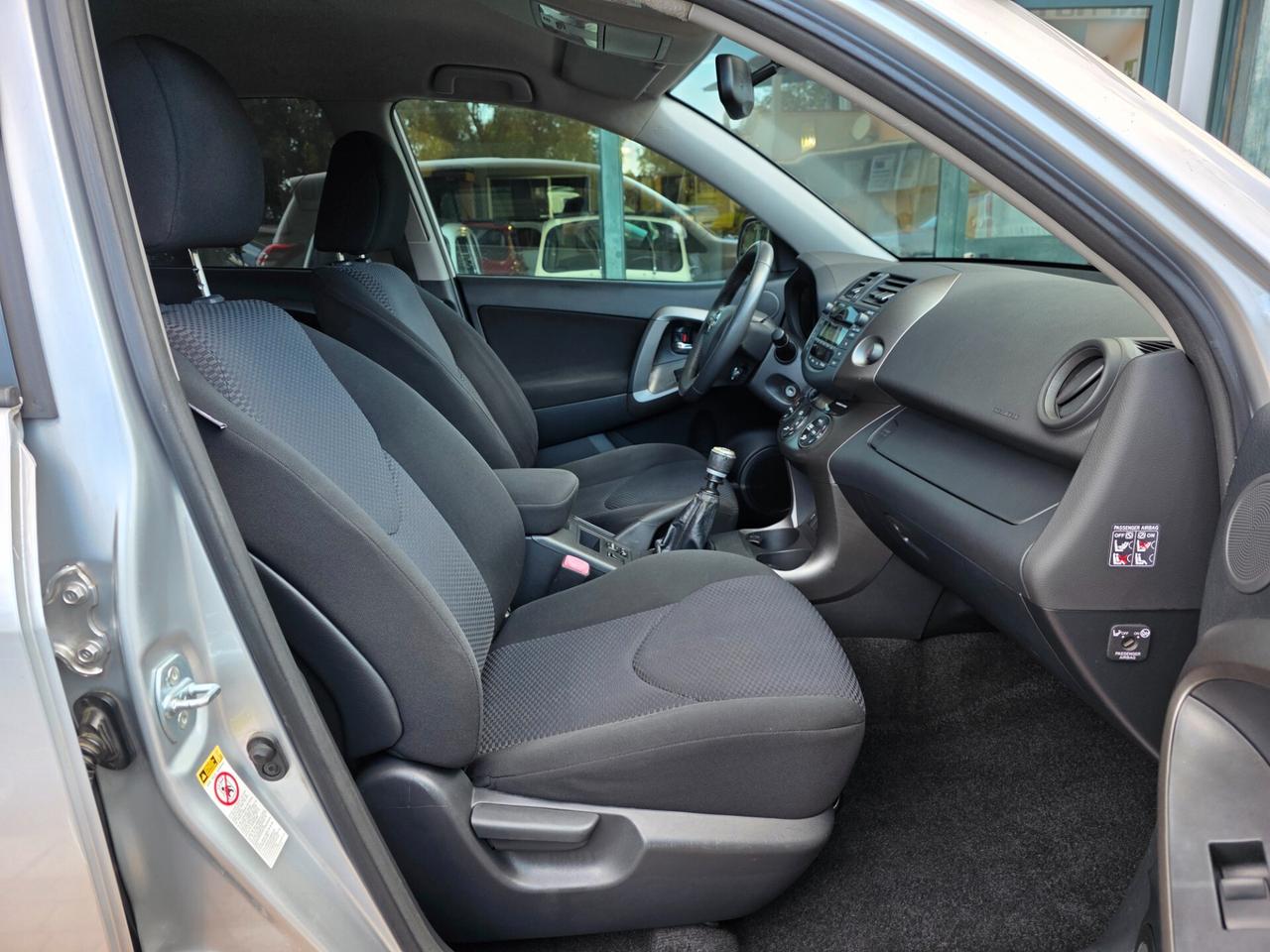 Toyota RAV4 Crossover 2.2 D-4D 150 CV Lounge 2wd