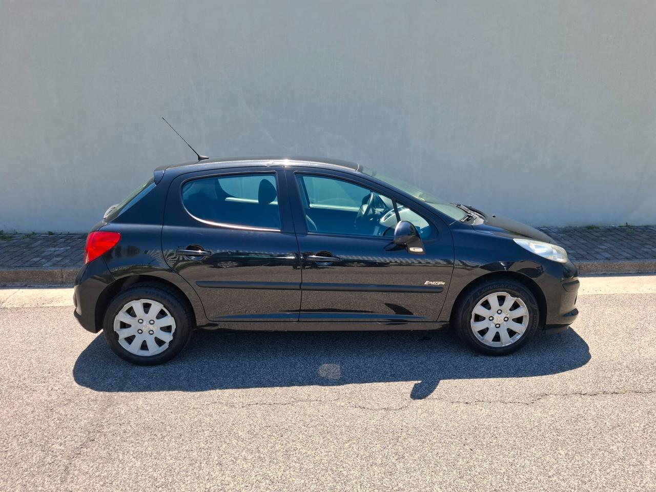 Peugeot 207 1.4 VTI 5P. ENERGIE