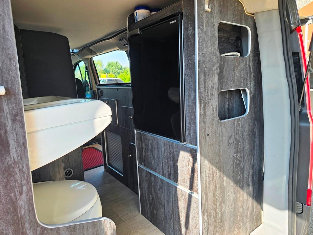 Ford TRANSIT CUSTOM 2.0 ECOBLUE HYBRID 170CV SOLARIA AUTOCARAVAN 4 POSTI LETTO CON BAGNO COMPLETO!