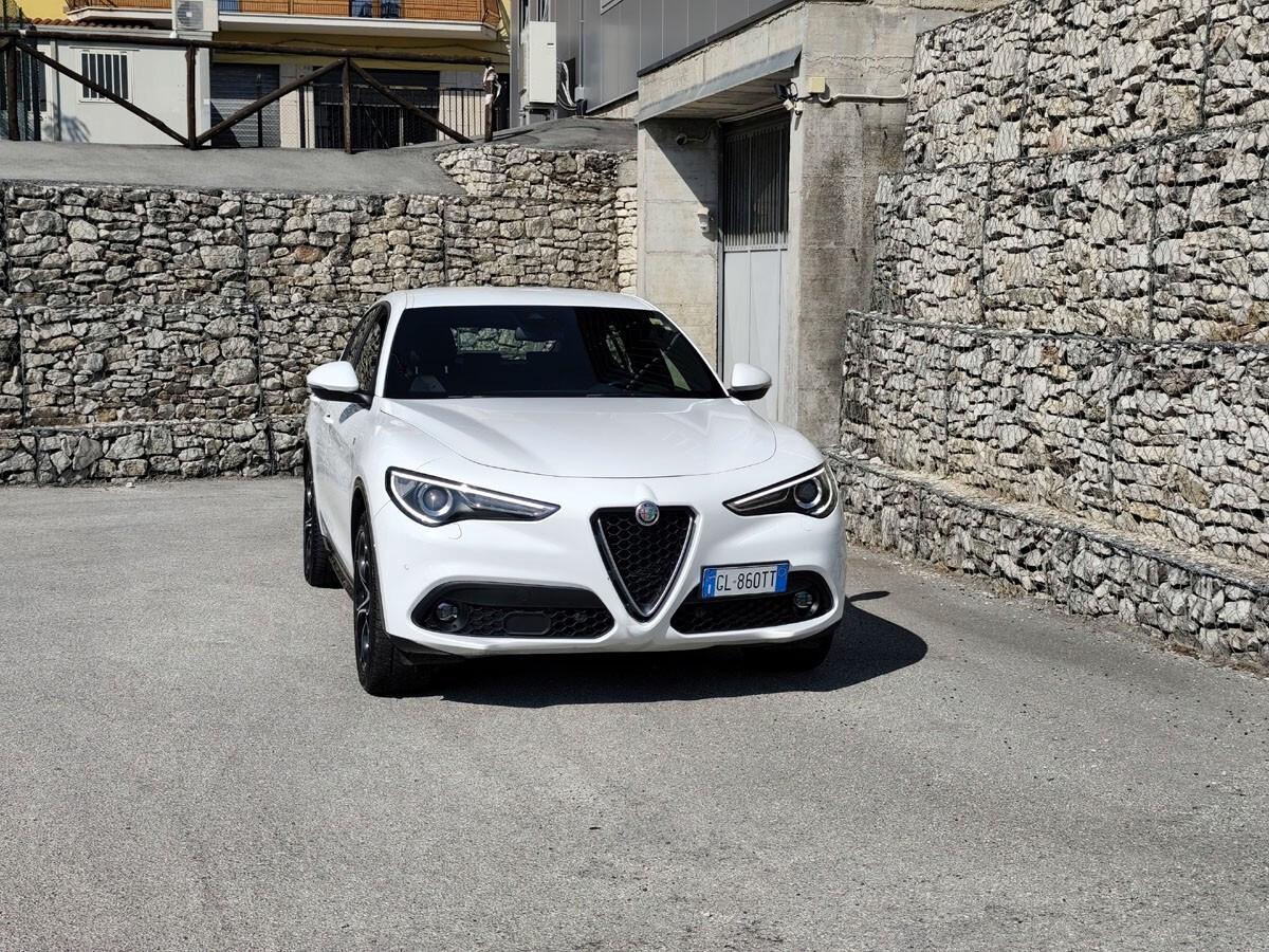 Alfa Romeo Stelvio 2.2 Turbodiesel 210 CV AT8 Q4 Ti