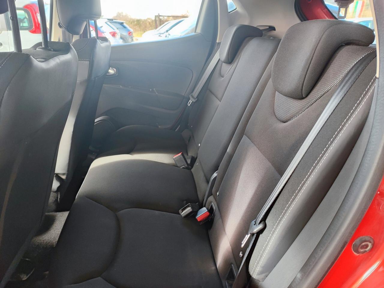 Renault Clio 1.2 75CV GPL 5 porte Costume National