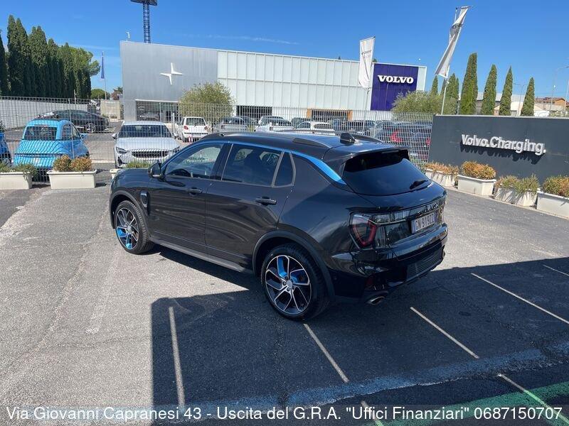 Lynk & Co 01 01 PHEV