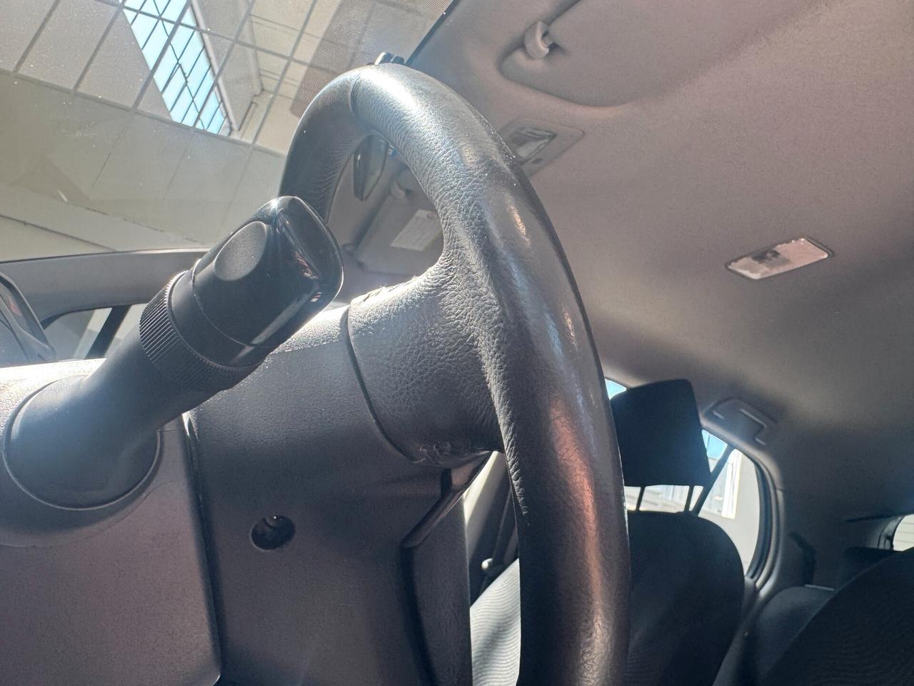 Daihatsu Charade 1.3 B You Five TOYOTA YARIS