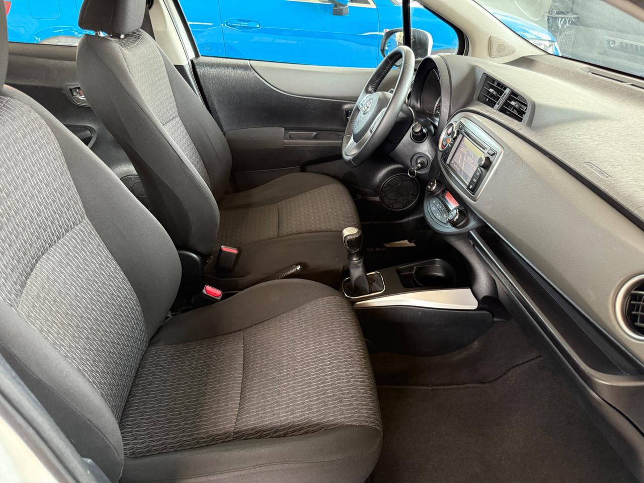 Toyota Yaris 1.0 5 porte Lounge UNICO PROPRIETARIO