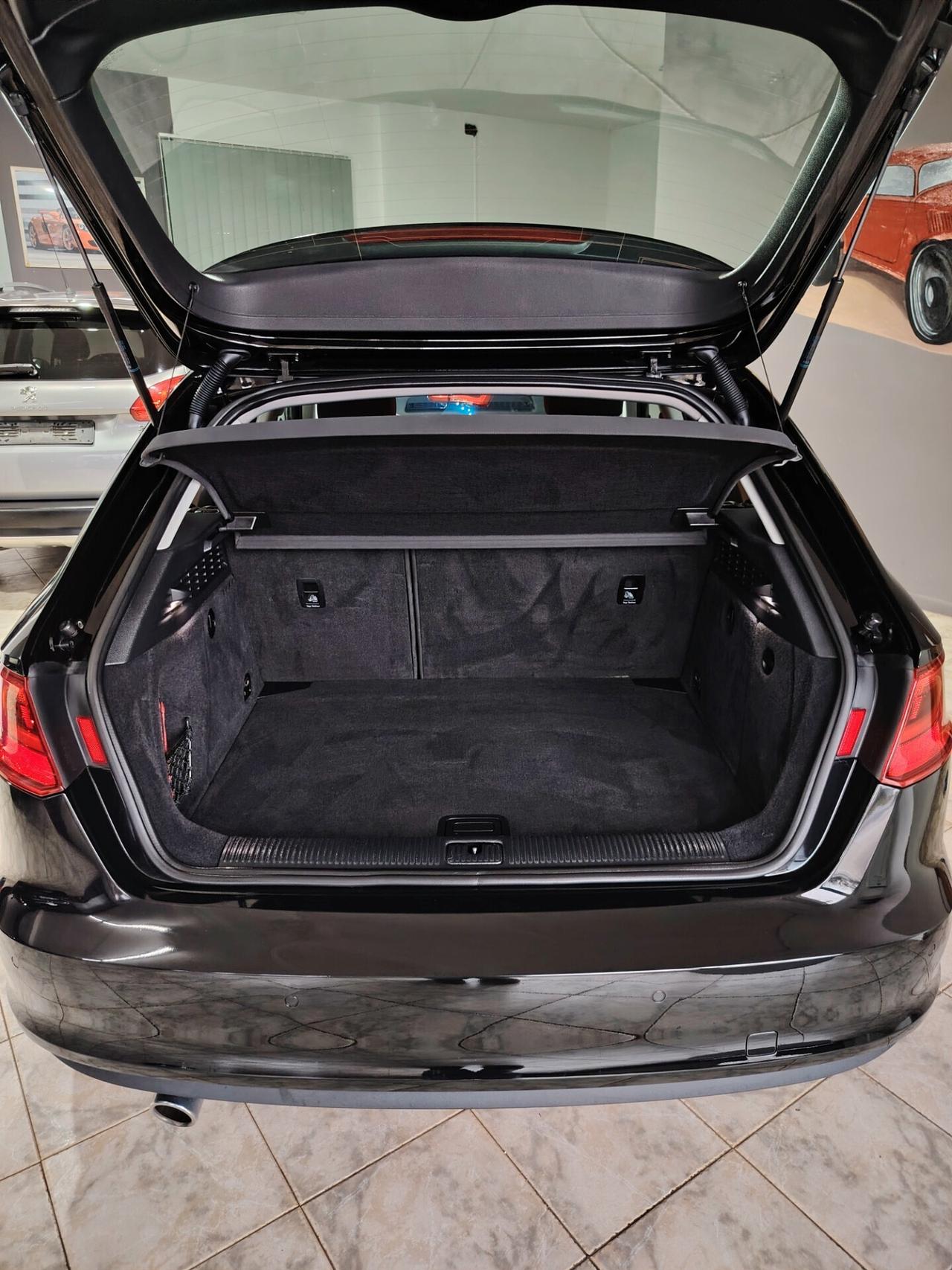 Audi A3 Sedan 1.6 TDI 116 CV S tronic Business