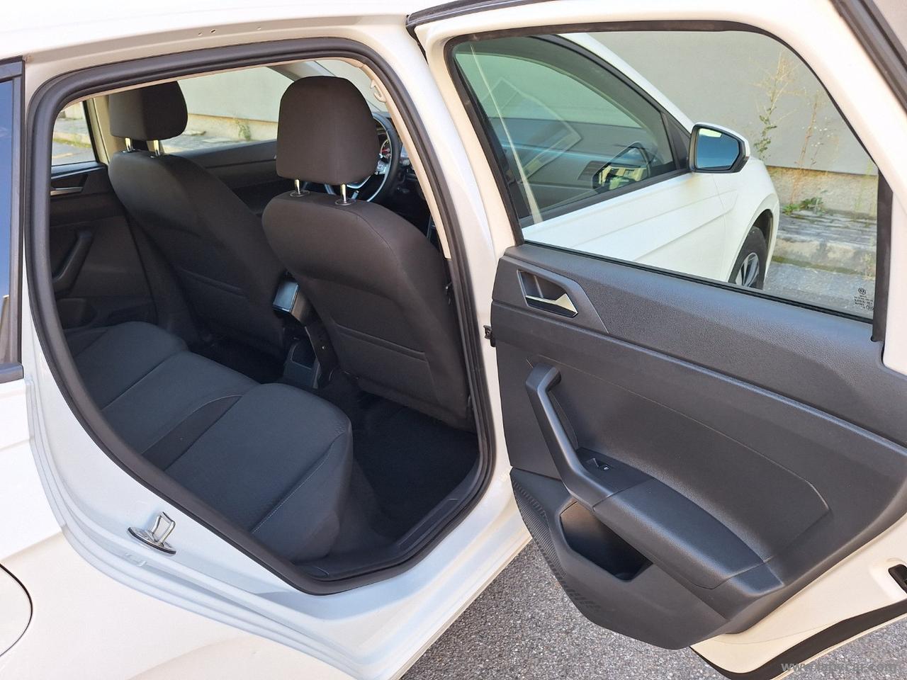 VOLKSWAGEN Polo 1.0 EVO Life NEOPATENTATI