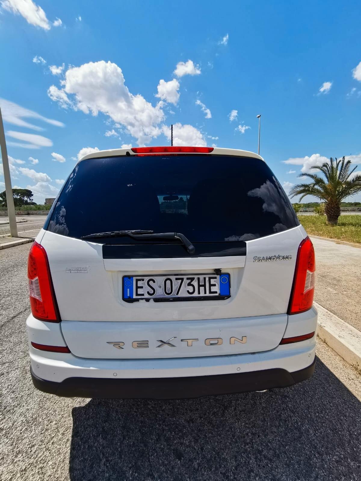 Ssangyong Rexton W 2.0 Xdi 4WD A/T SOLO KM.120000