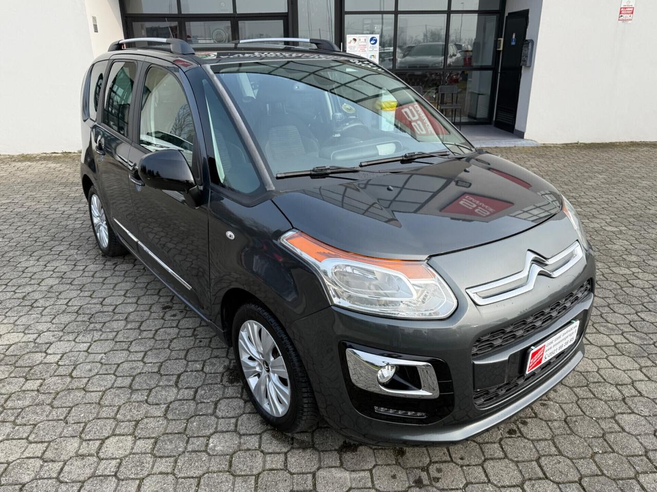 Citroen C3 Picasso 1.2 b.| CERCHI IN LEGA