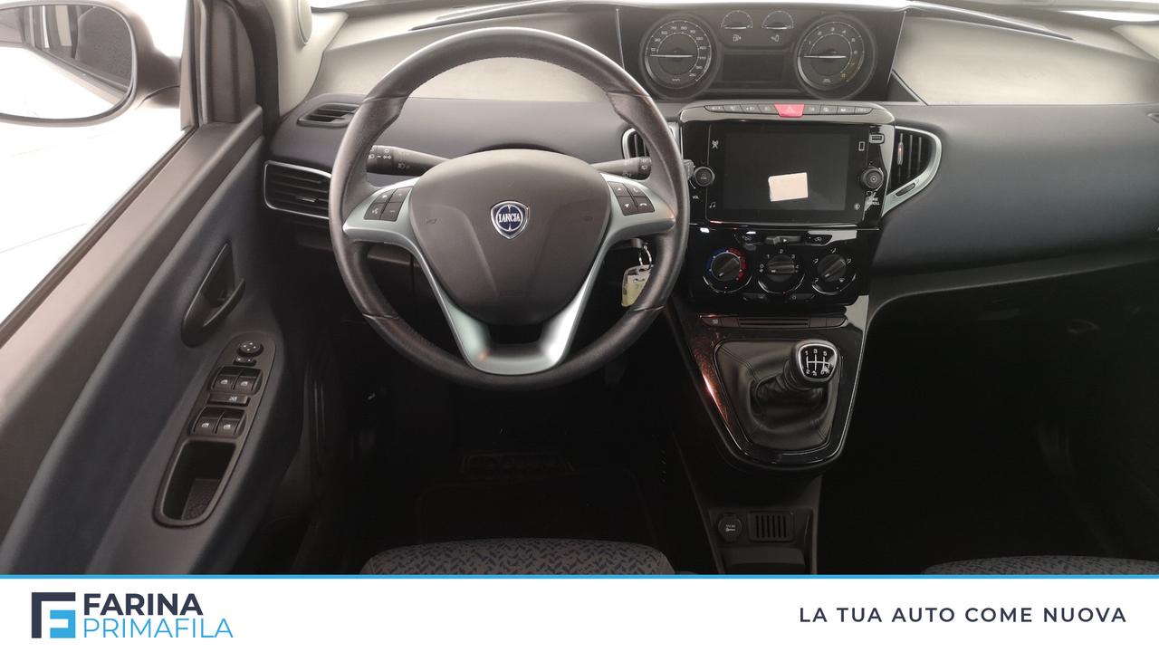 LANCIA Ypsilon III 2021 - Ypsilon 1.0 firefly hybrid Gold s&s 70cv 5p.ti