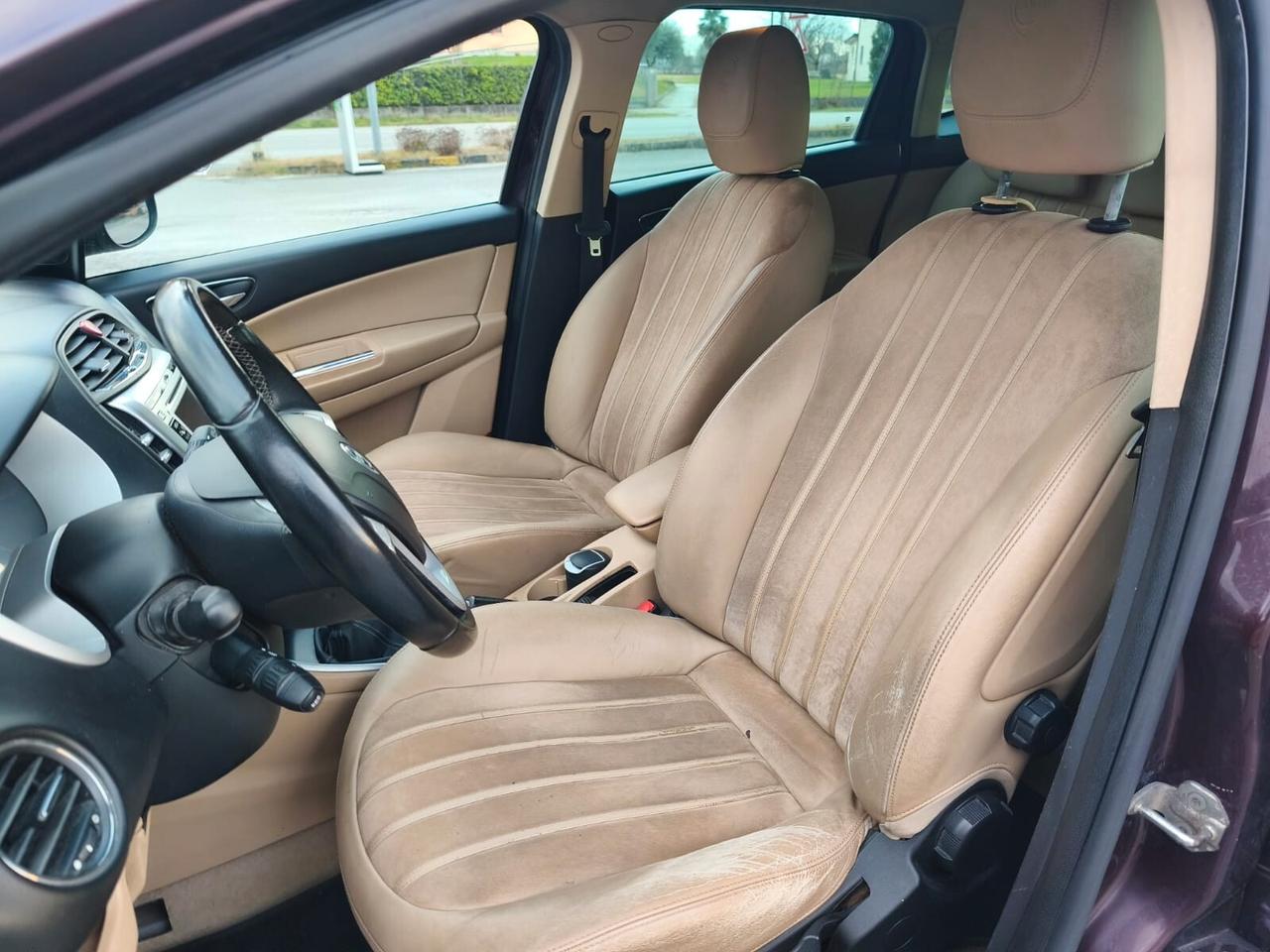 Lancia Delta 1.6 MJT Gold Ok Neopatentati Accetto Permute