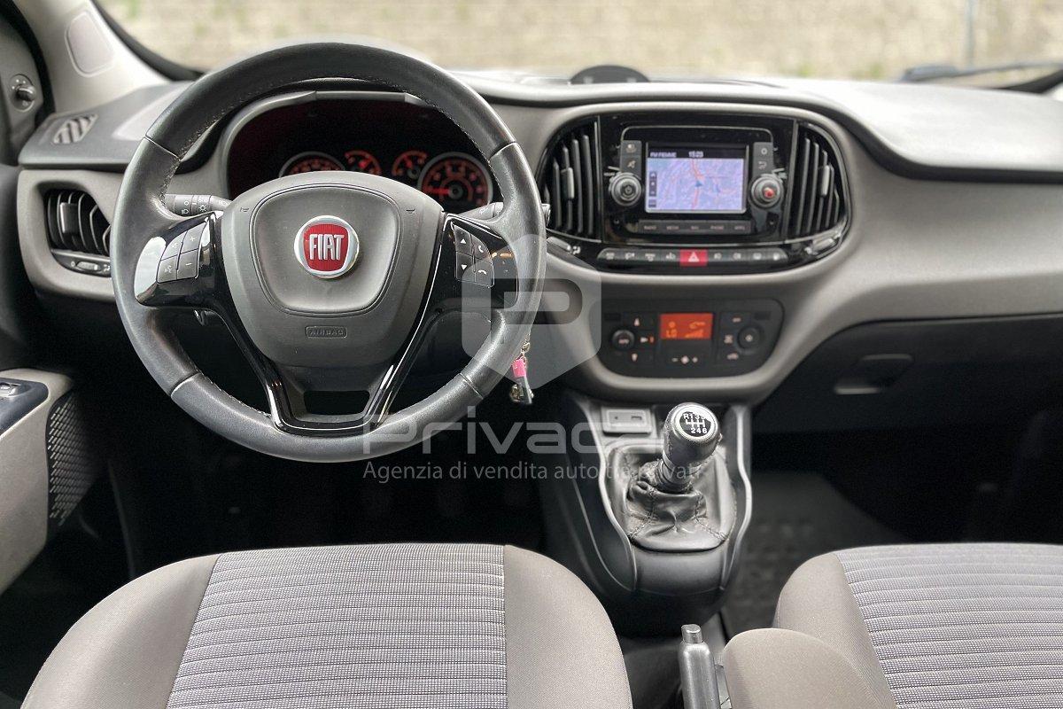 FIAT Doblò 1.4 T-Jet 16V Natural Power Lounge
