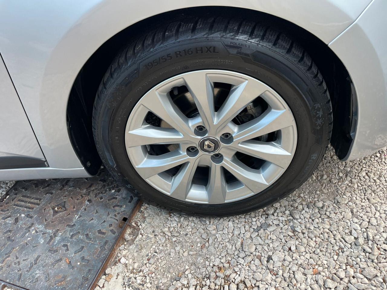 Renault Clio Blue dCi 85CV Intense 2020 LED