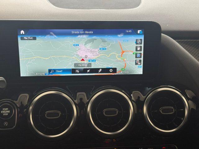 MERCEDES-BENZ GLA 220 d Automatic Premium