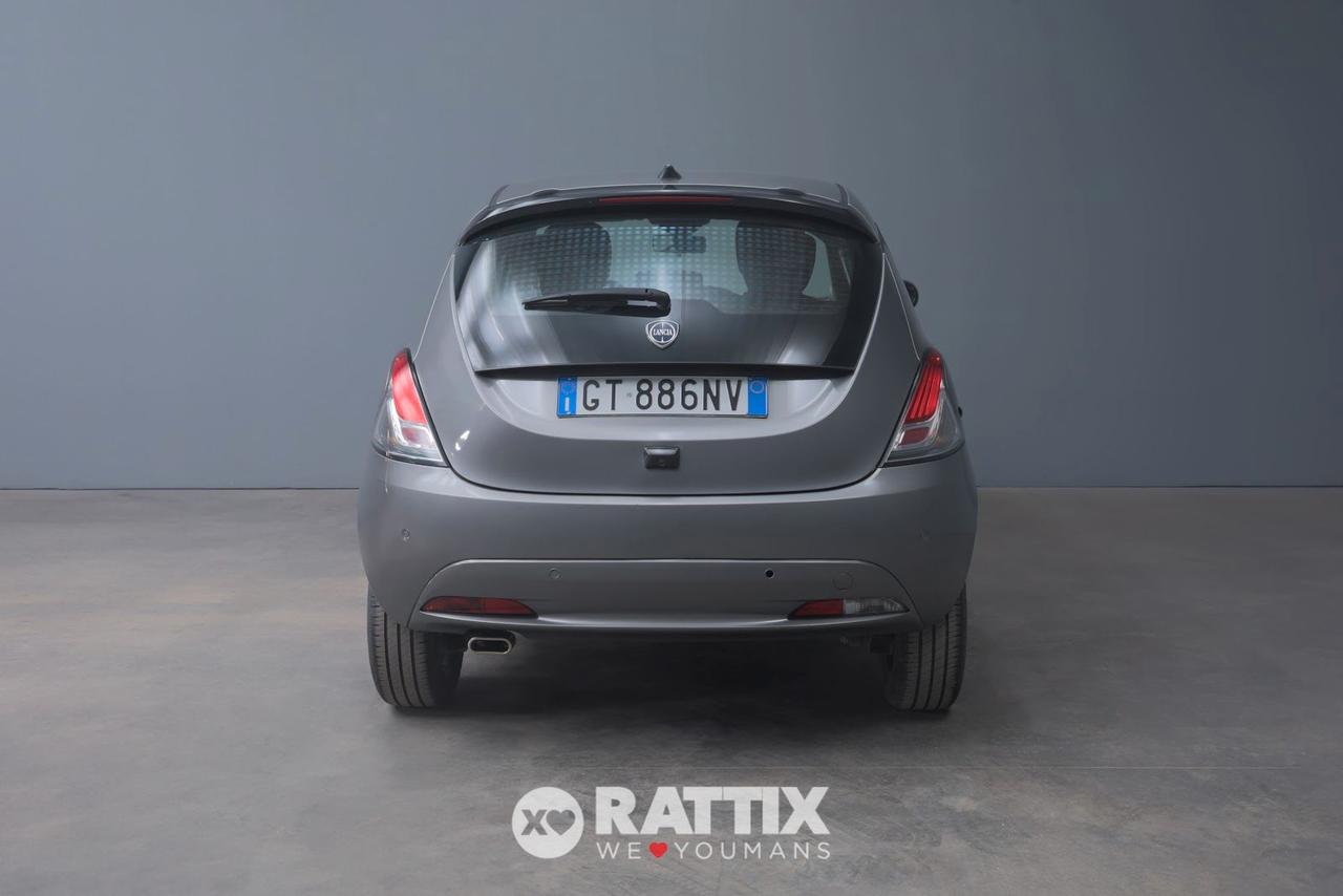 Lancia Ypsilon 1.0 Firefly Hybrid 70CV Platino