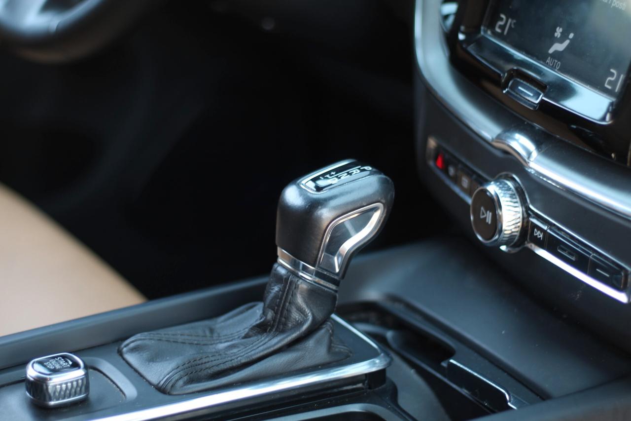 Volvo XC 60 XC60 D4 AWD Business