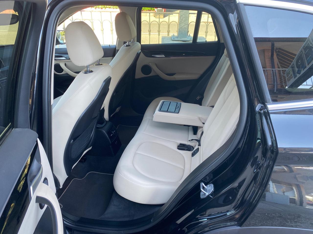 Bmw X1 sDrive18d xLine Plus