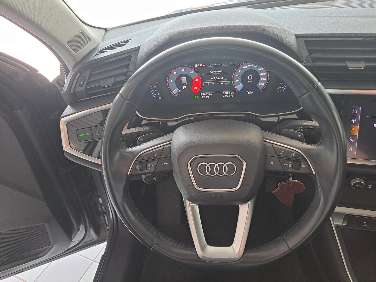 Audi Q3 35 TDI S tronic 150cv