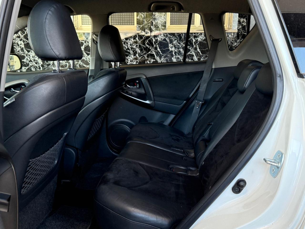 Toyota RAV 4 RAV4 Crossport 2.2 D-4D 150 CV Lounge