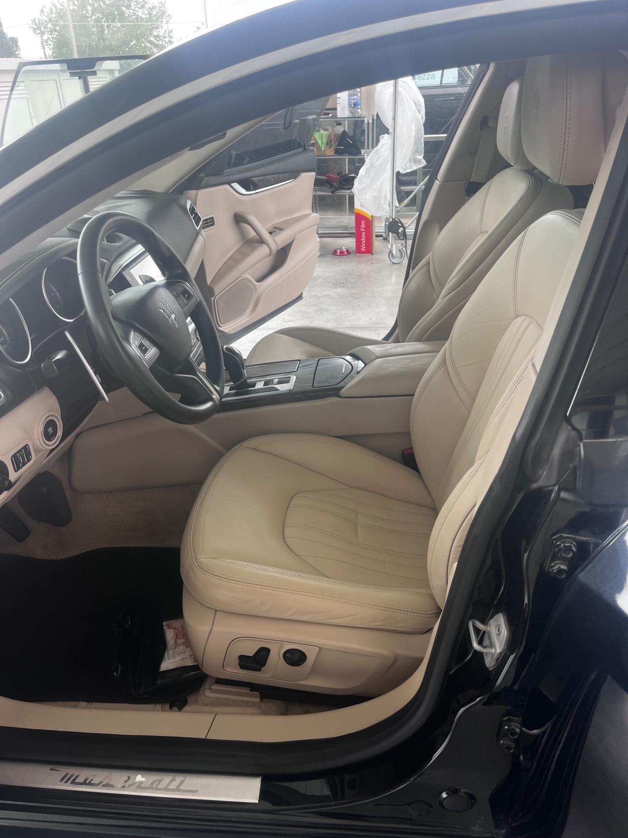 Maserati Ghibli 3.0 D 275cv Granlusso
