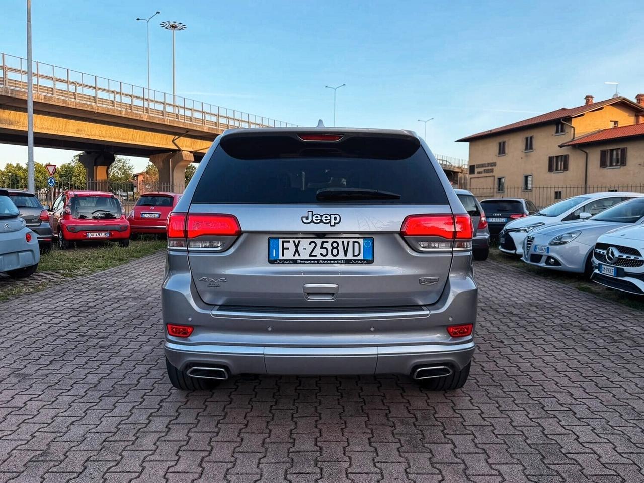 Jeep Grand Cherokee 3.0 V6 CRD 250 CV Multijet II Summit