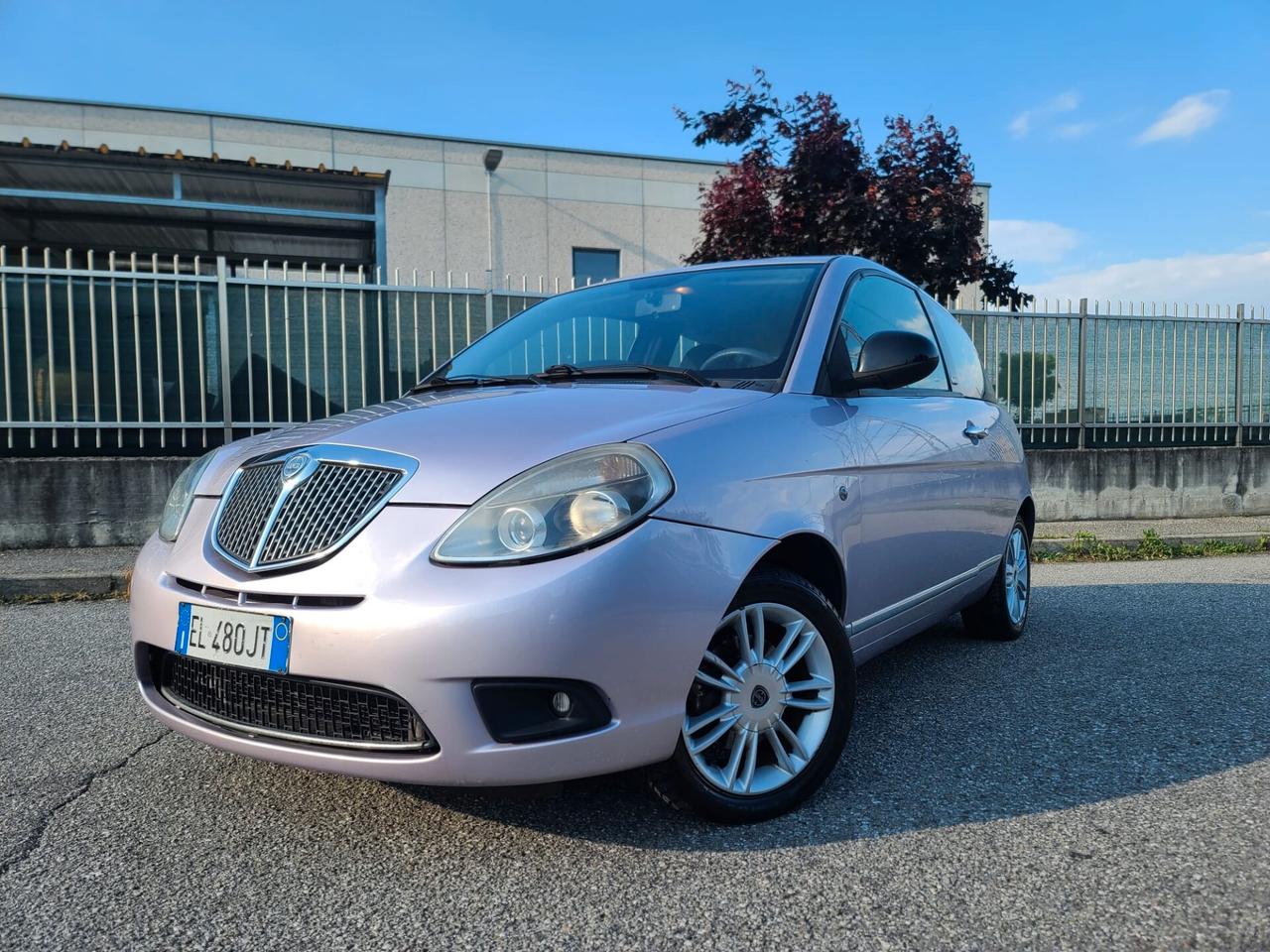 Lancia Ypsilon 1.4 Unyca Ecochic GPL X NEOPATENTATI