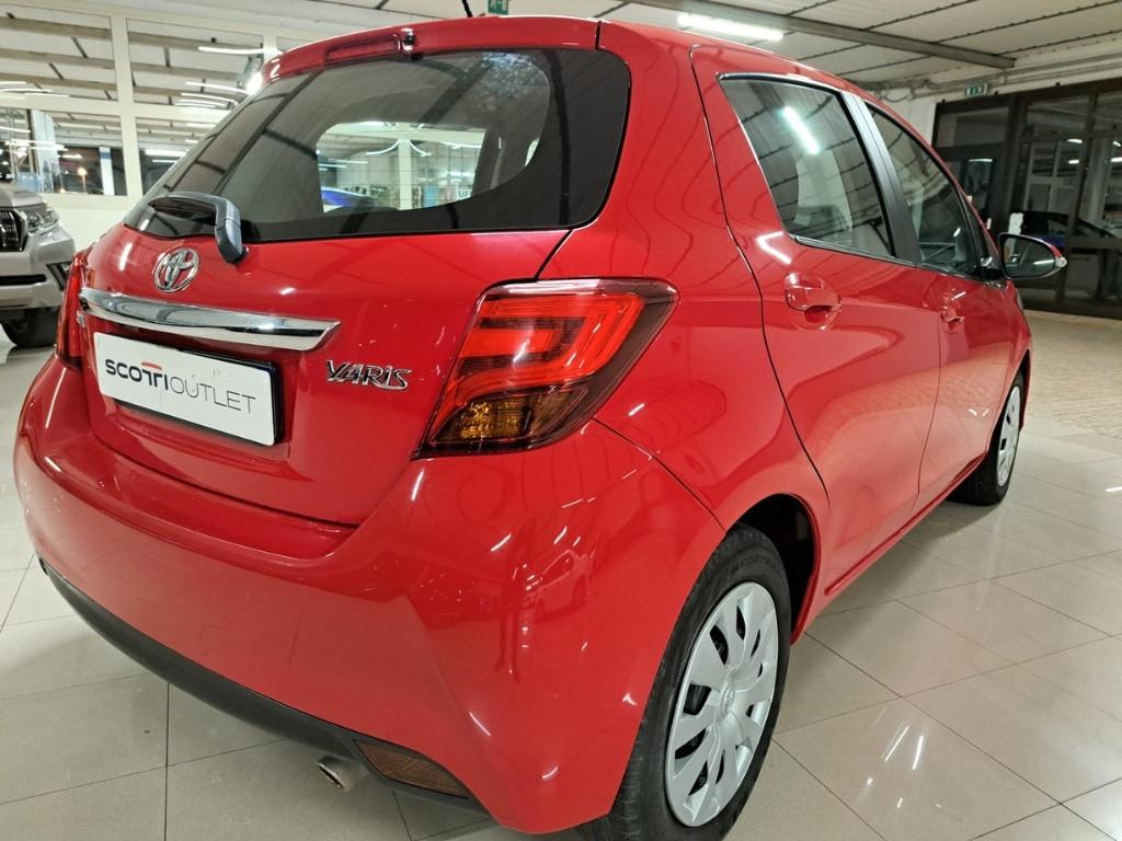 TOYOTA Yaris III 2015 - Yaris 5p 1.3 Active E6