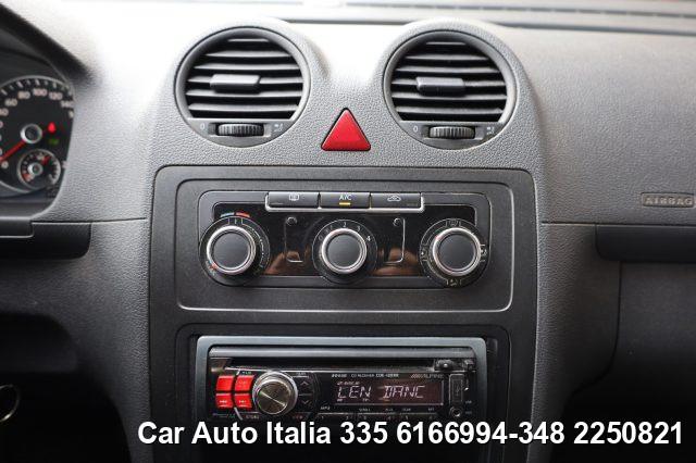 VOLKSWAGEN Caddy 1.6 TDI DSG Autocarro 5Posti Eu5