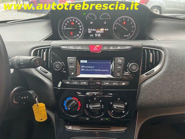 LANCIA Ypsilon 1.2 69 CV 5 porte S&S Elefantino Blu