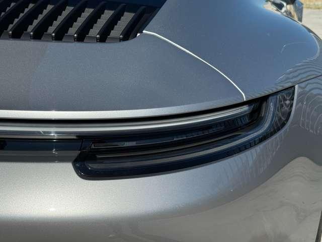Porsche 992 911 Coupe 3.0 Carrera 4 GTS auto
