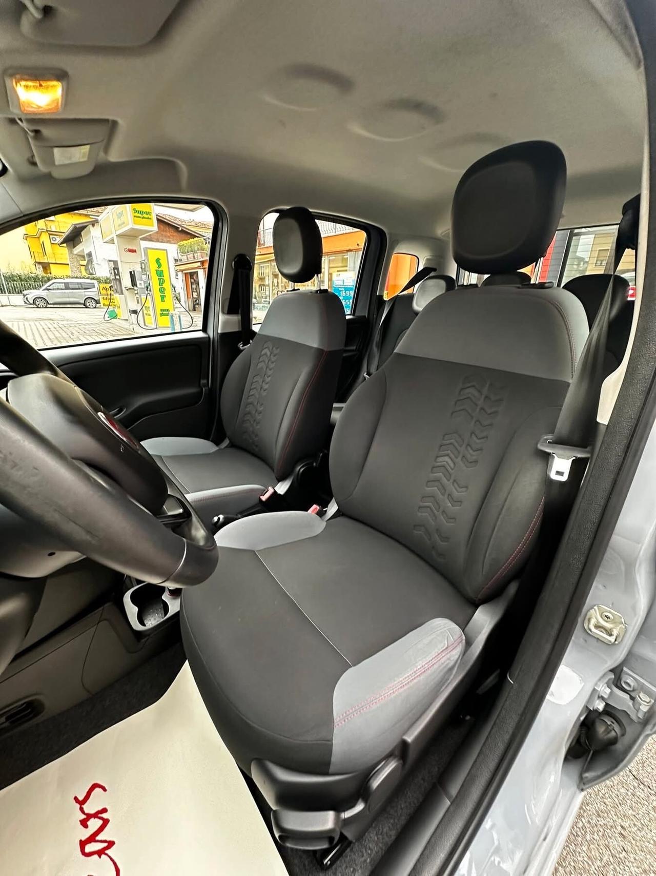 Fiat Panda 1.0 FireFly S&S Hybrid Easy NEOPATENTATI