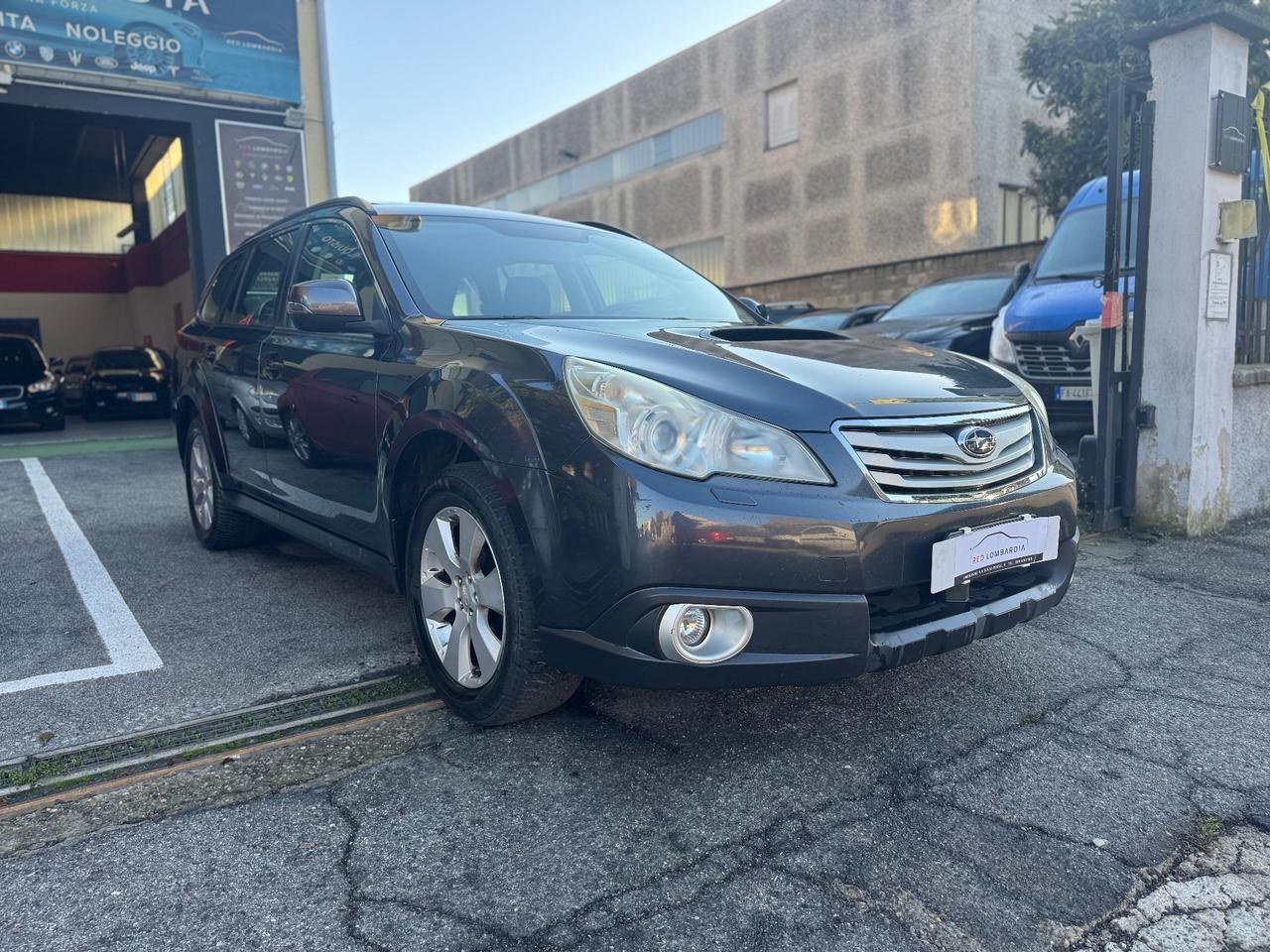 Subaru OUTBACK 2.0D CVT Exclusive
