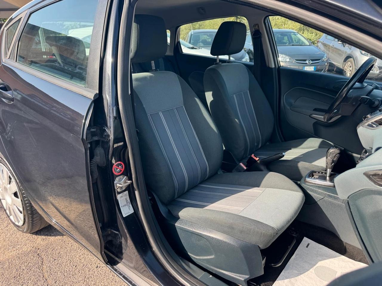 Ford Fiesta 1.4 BENZ 97CV AUTOMATICA 5P 2010