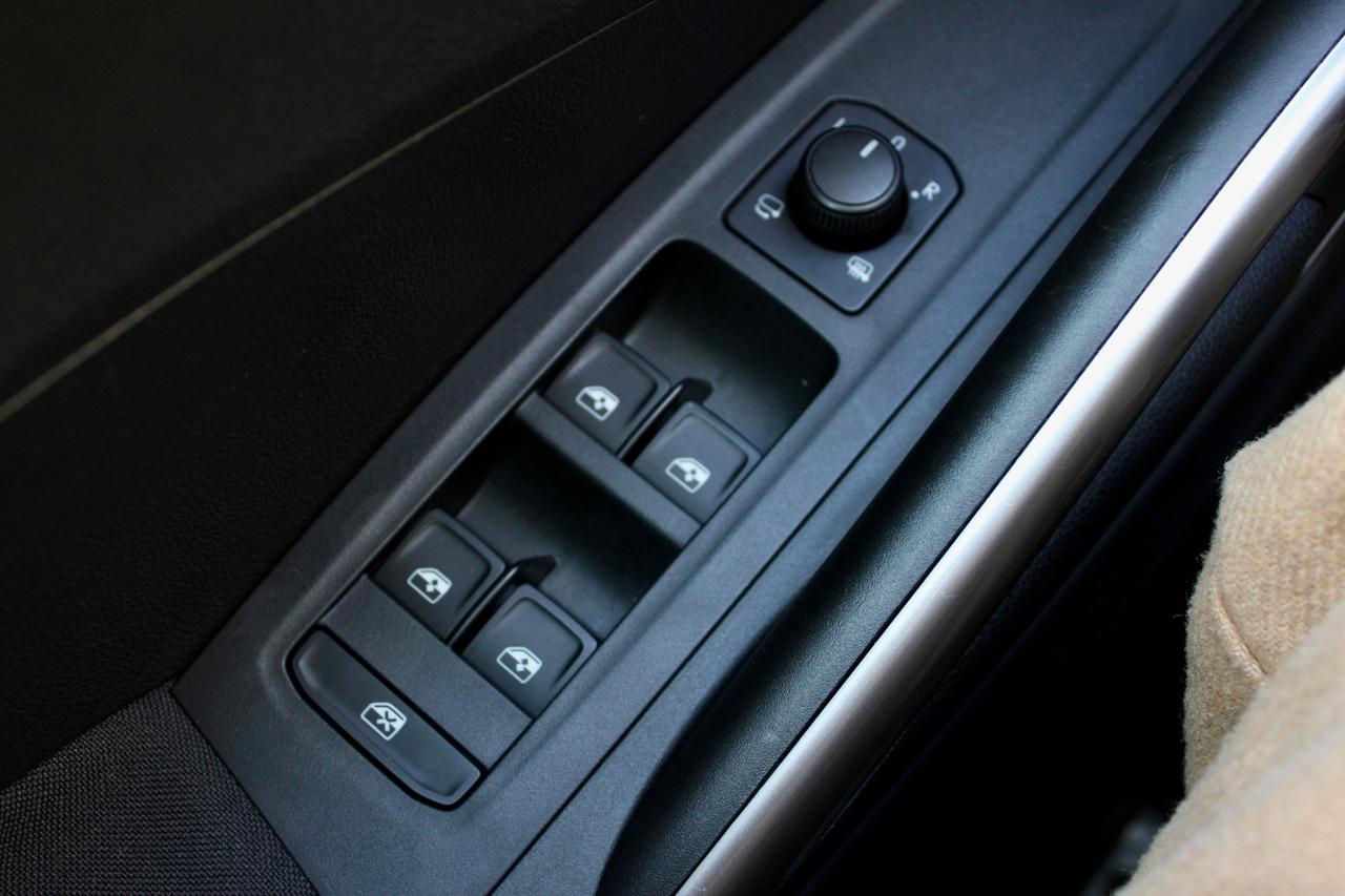 SKODA FABIA 1.0 TSI DSG 110 CV STYLE APPLE CAR PLAY SENSORI