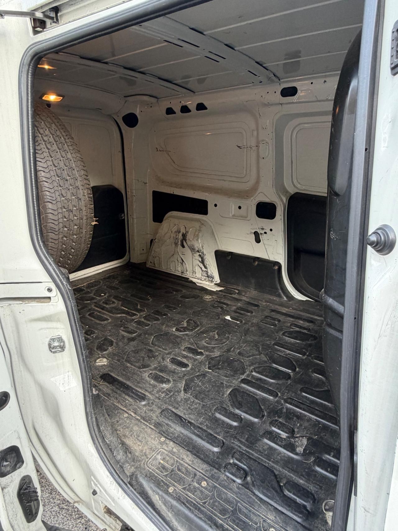 Fiat Doblo Doblò 1.4 T-Jet Natural Power PL-TN Cargo Maxi Lamierato
