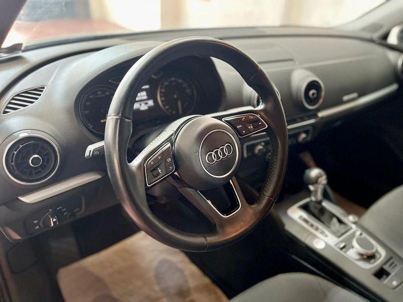 Audi A3 Sportback e-tron A3 SPB 1.4 TFSI e-tron S tronic