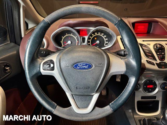 FORD Fiesta 1.4 5 porte Bz.- GPL Titanium