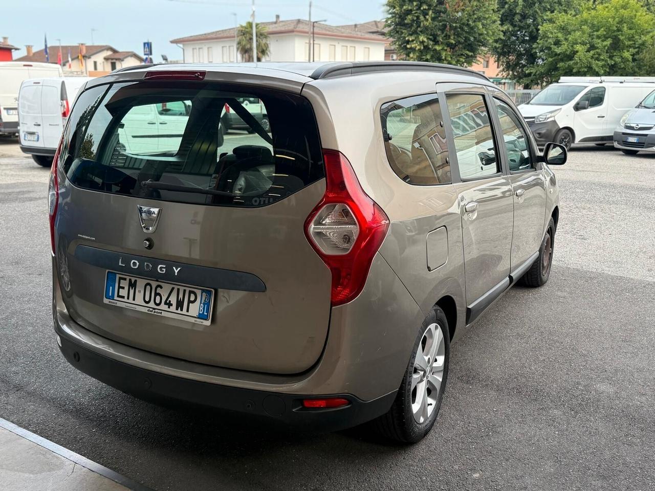 Dacia Logan MCV 1.5 dCi 90CV 7 POSTI