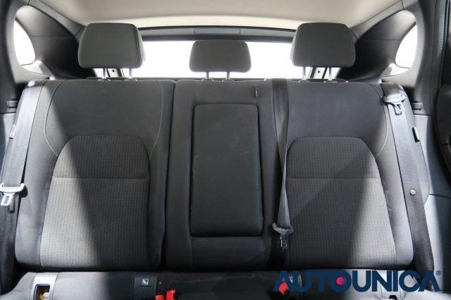 NISSAN Qashqai MHEV 140 CV ACENTA FULL LED