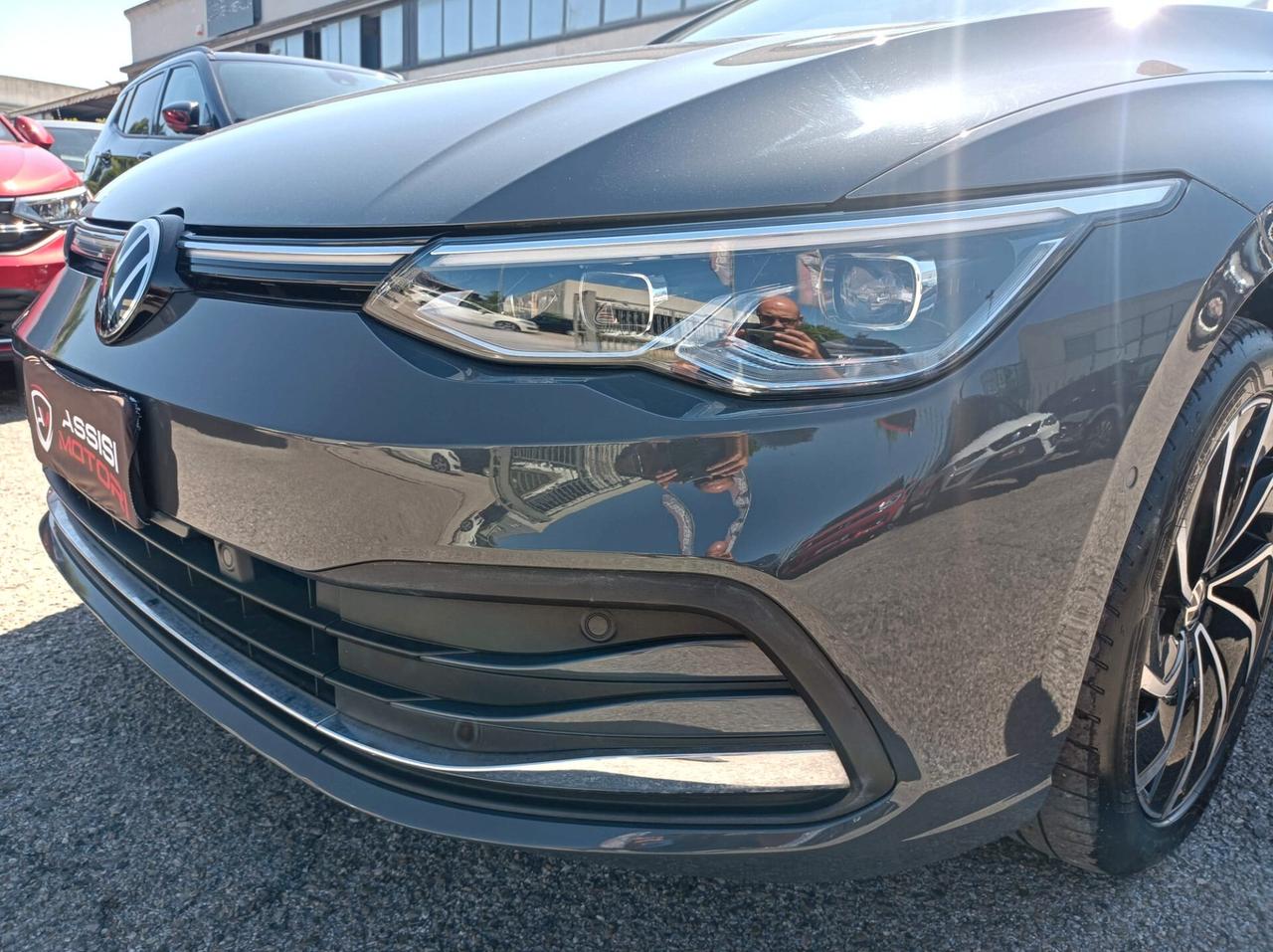 Volkswagen Golf 1.5 TGI Style