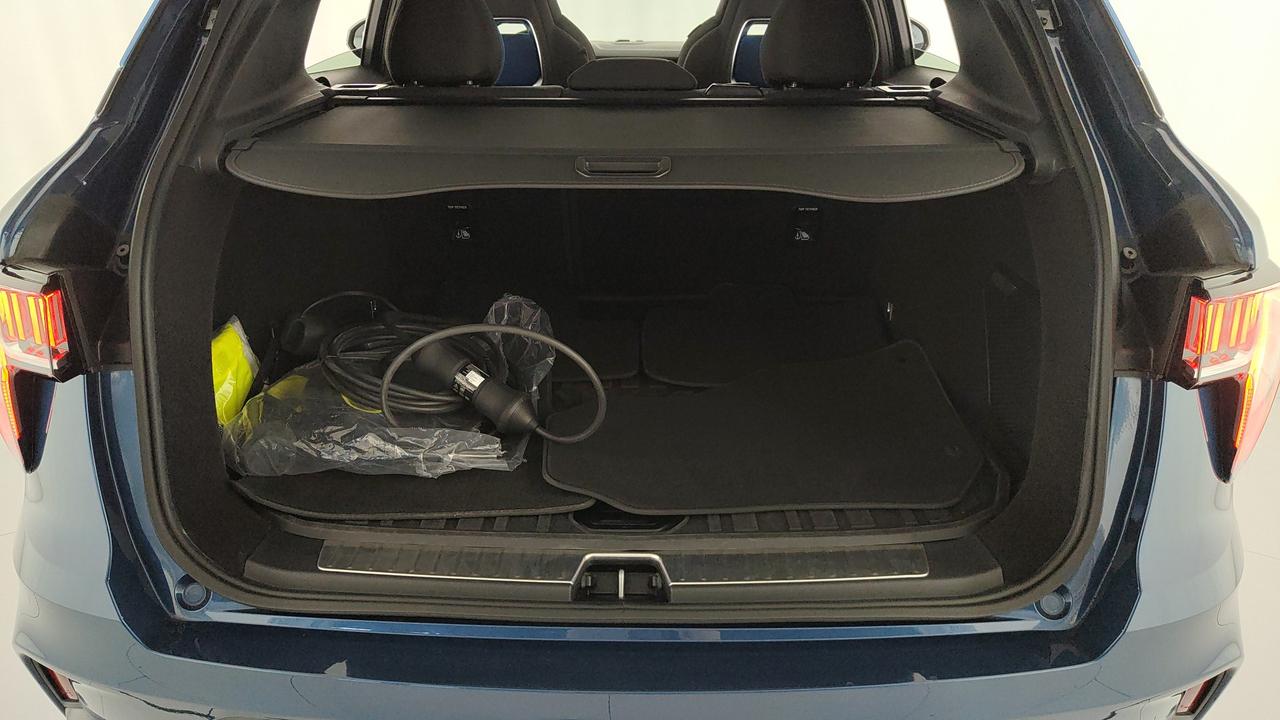 LYNK & CO 01 1.5 td phev auto