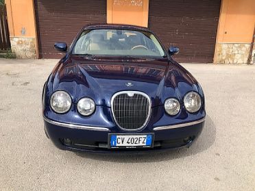 Jaguar S-Type 2.7 diesel V6 Classic