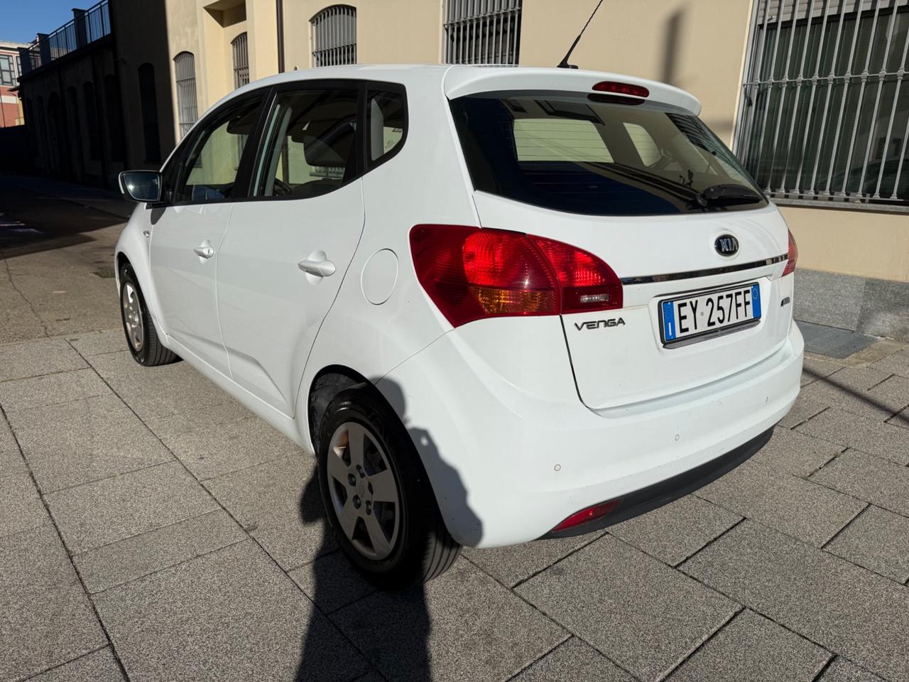 Kia Venga 1.4 EcoGPL Cool