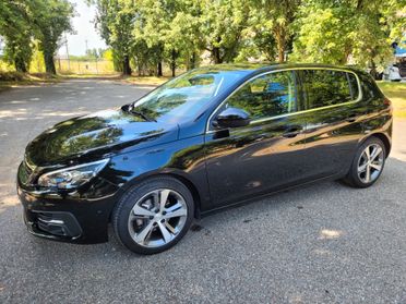 Peugeot 308 PureTech Turbo 130 S&S Allure