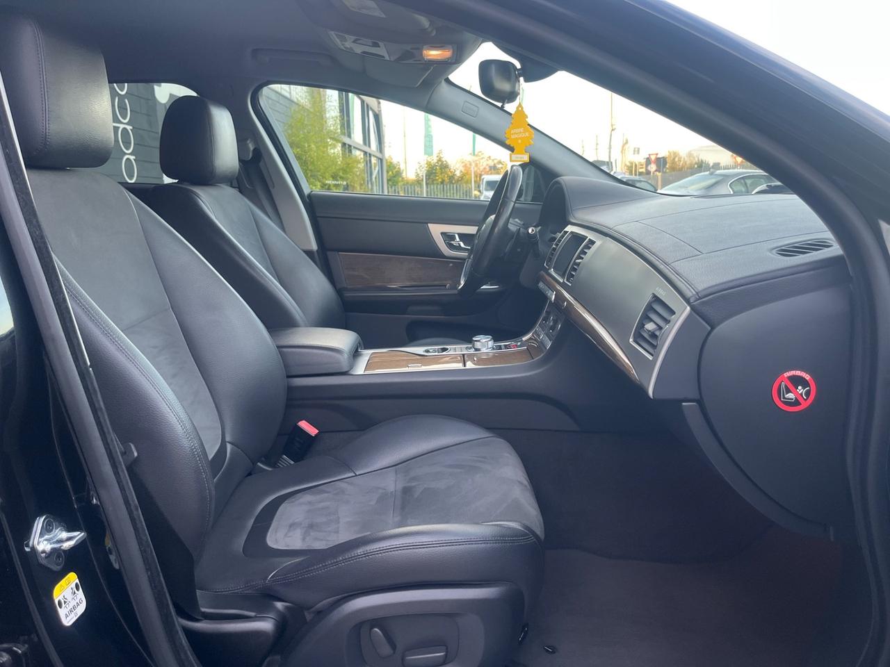 Jaguar XF Sportbrake 2.2 D 200 CV Premium Luxury